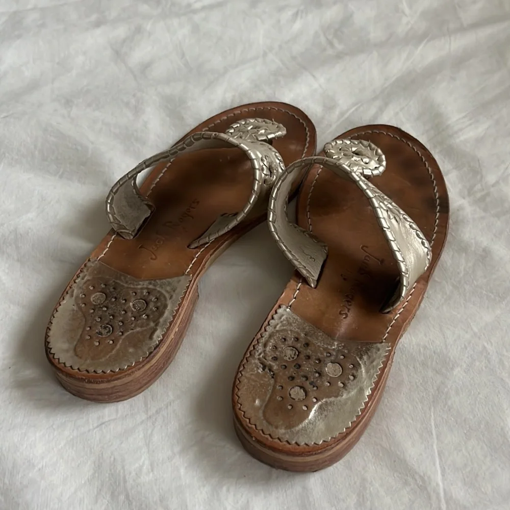 Jack Rogers Metallic Silver Leather Thong Sandals